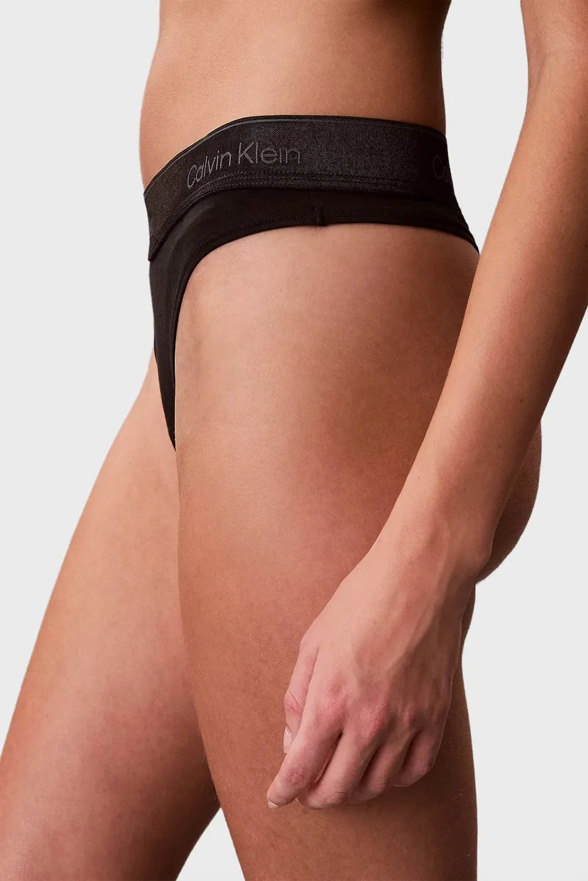 Pantaloni scurti/THONG 4
