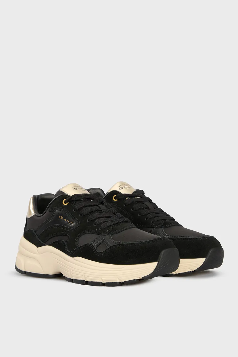 Adidași/Neuwill 3