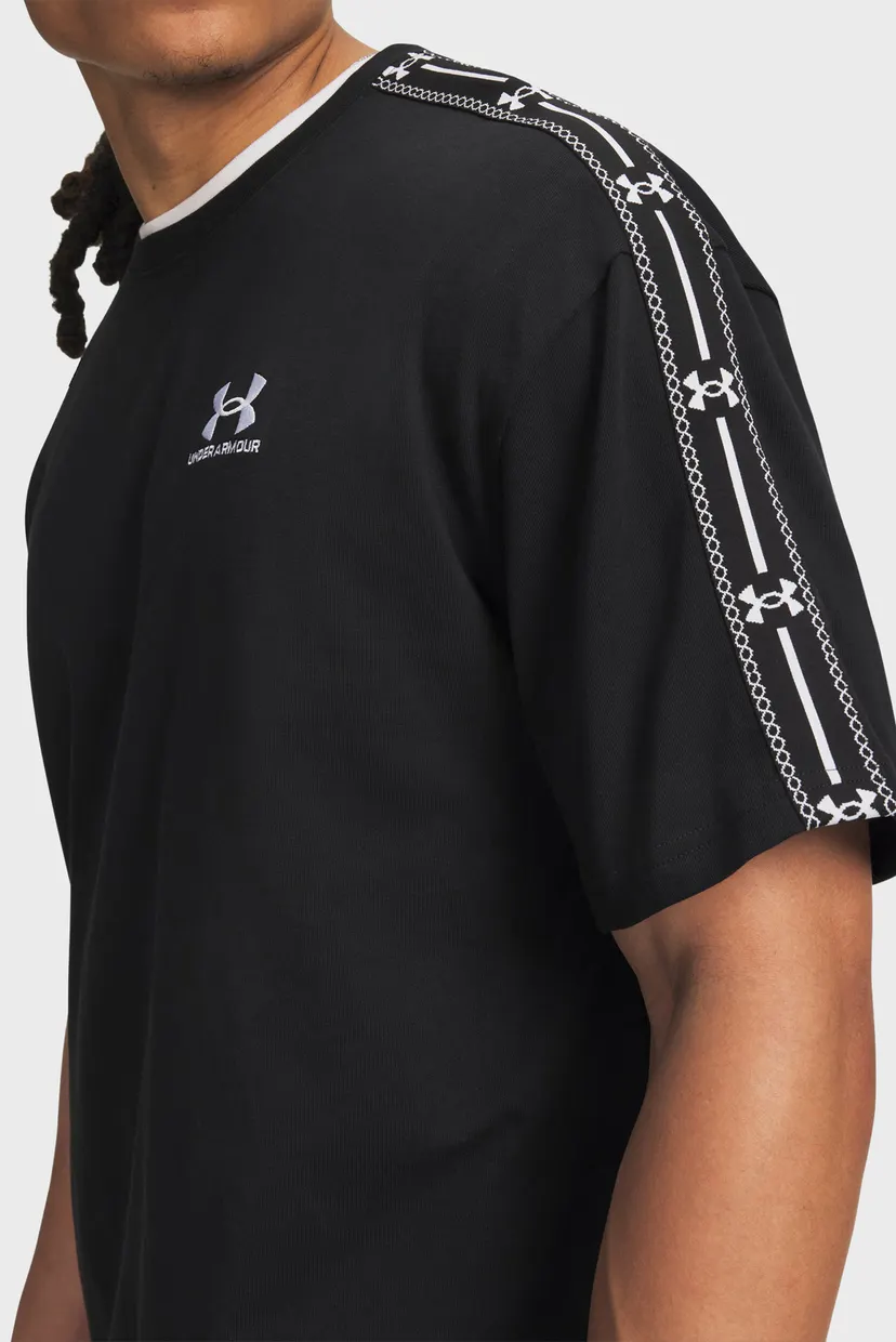 Футболка/UA Icon HWT Tee Taped-BLK 3