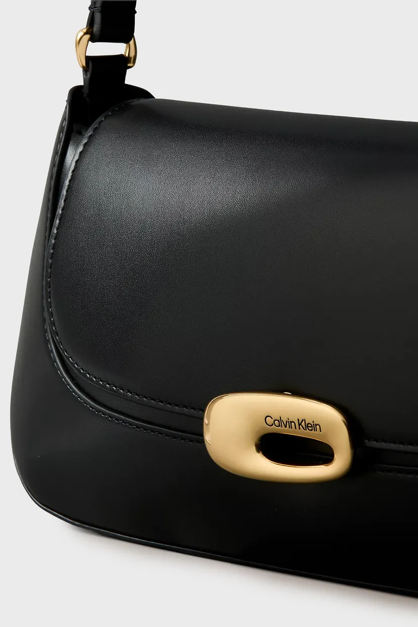 Sac/HARDWARE FLAP SHOULDER BAG 5