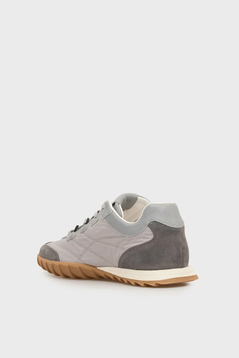 Adidași/Stella 5