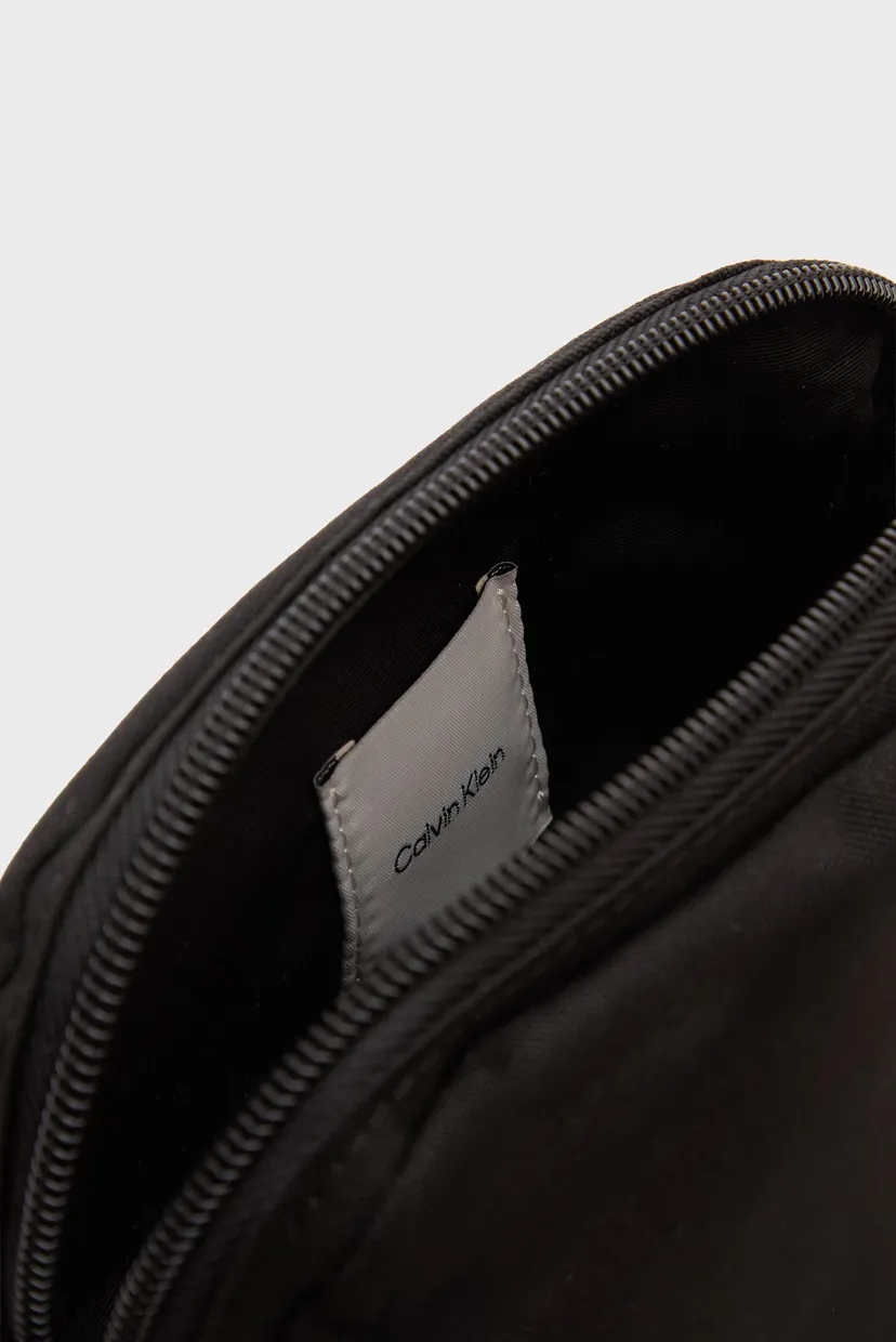Geanta/GRAPHIC CAPSULE REPORTER 5