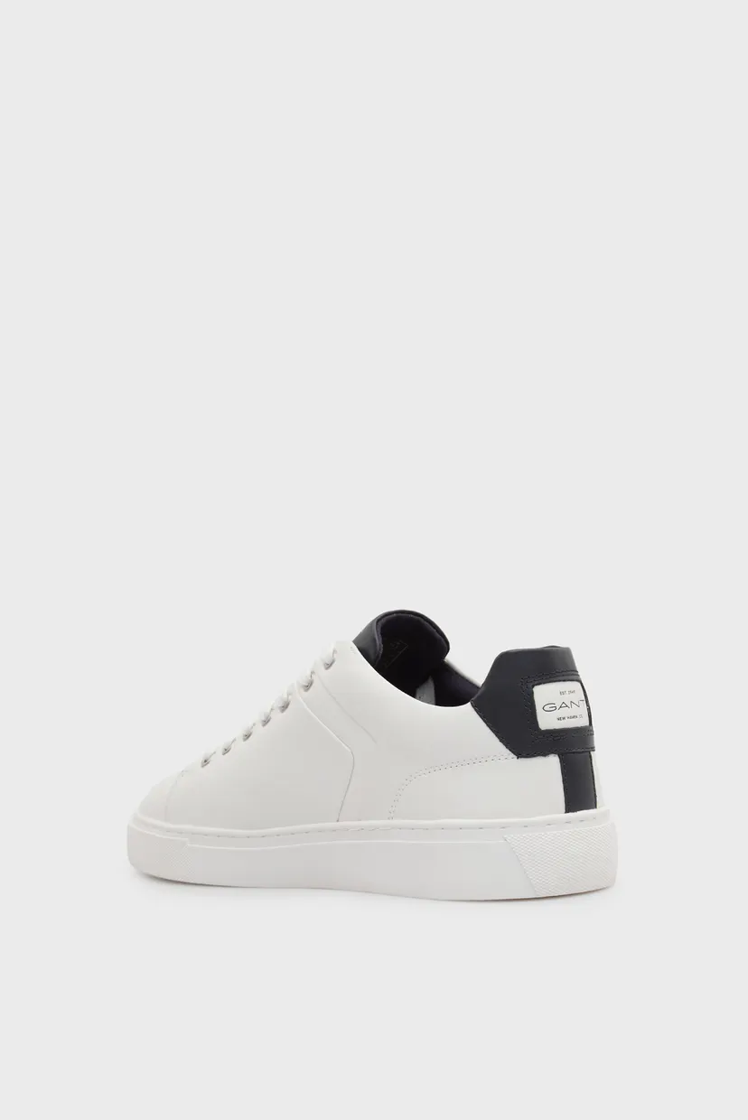 Adidași/McJulien 5