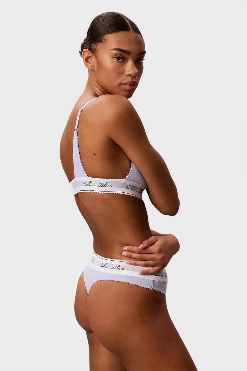 Pantaloni scurti/THONG 3