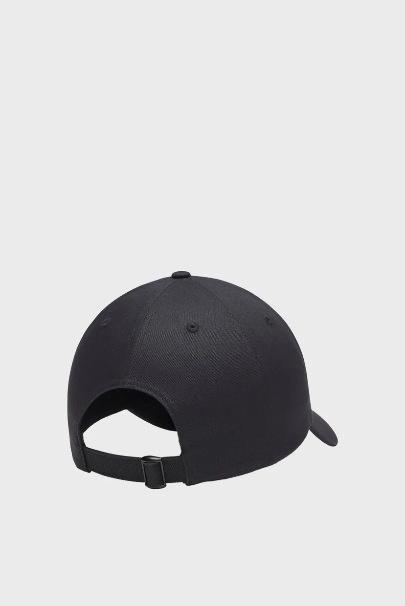 Capac/Essential Low ADJ 3