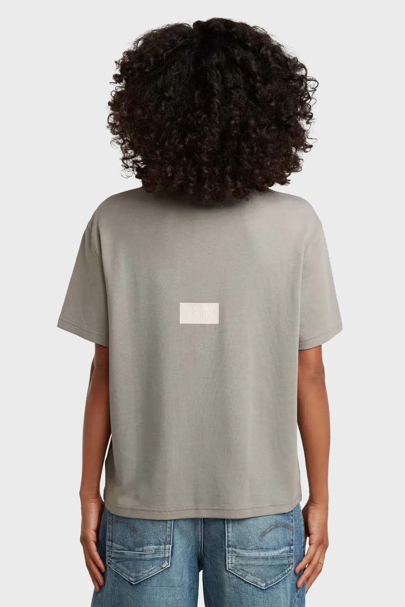 Футболка/Logo r t wmn 3