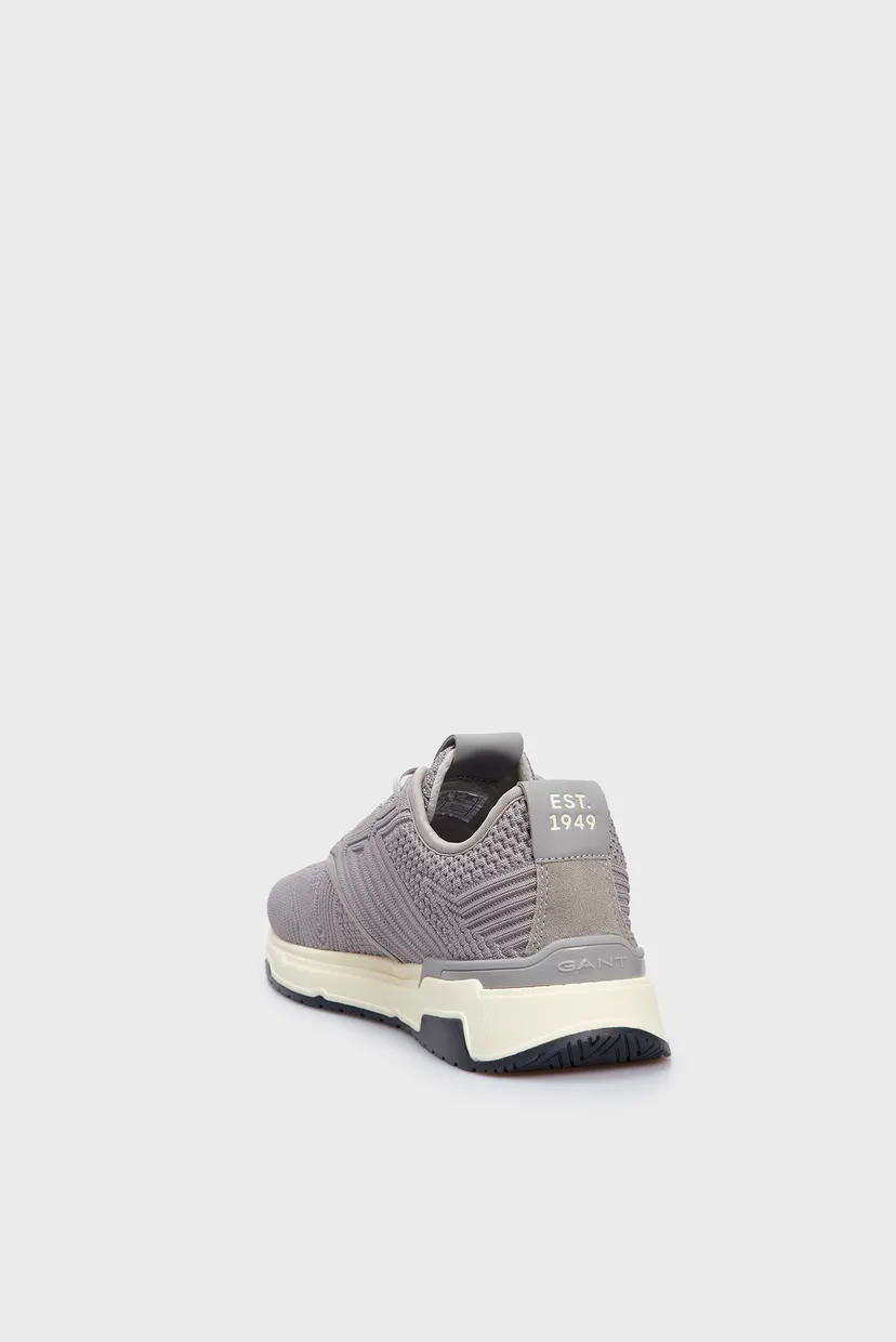 Adidași/Jeuton 5