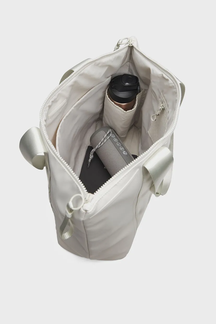 Сумка/UA Women's Unstoppable Tote 5