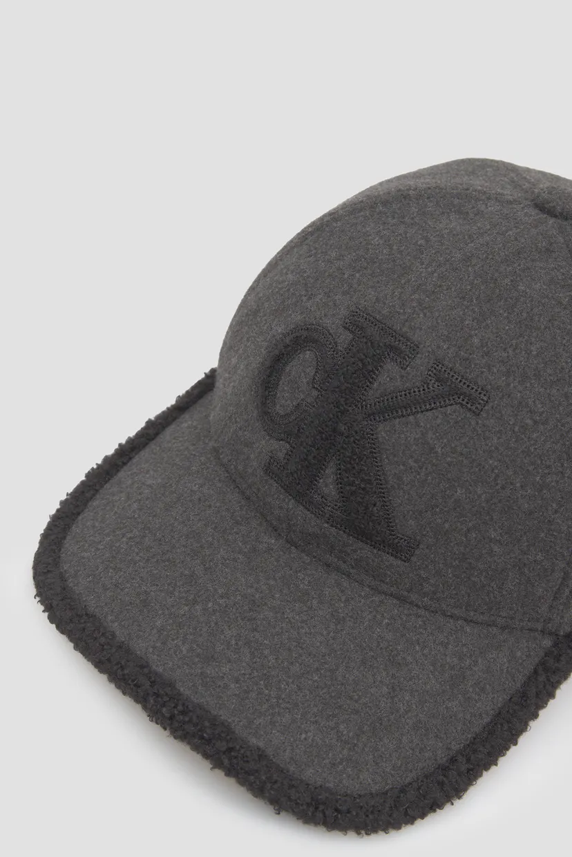 Кепка/FELT/ SHERPA CAP W/ CHENILLE LOG 3
