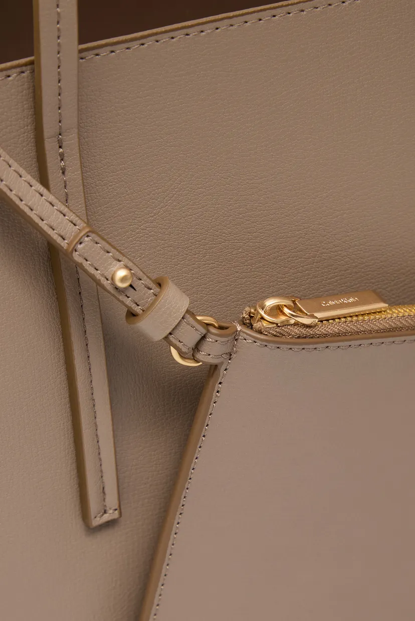 Sac/FOIL LOGO SMALL TOTE 5