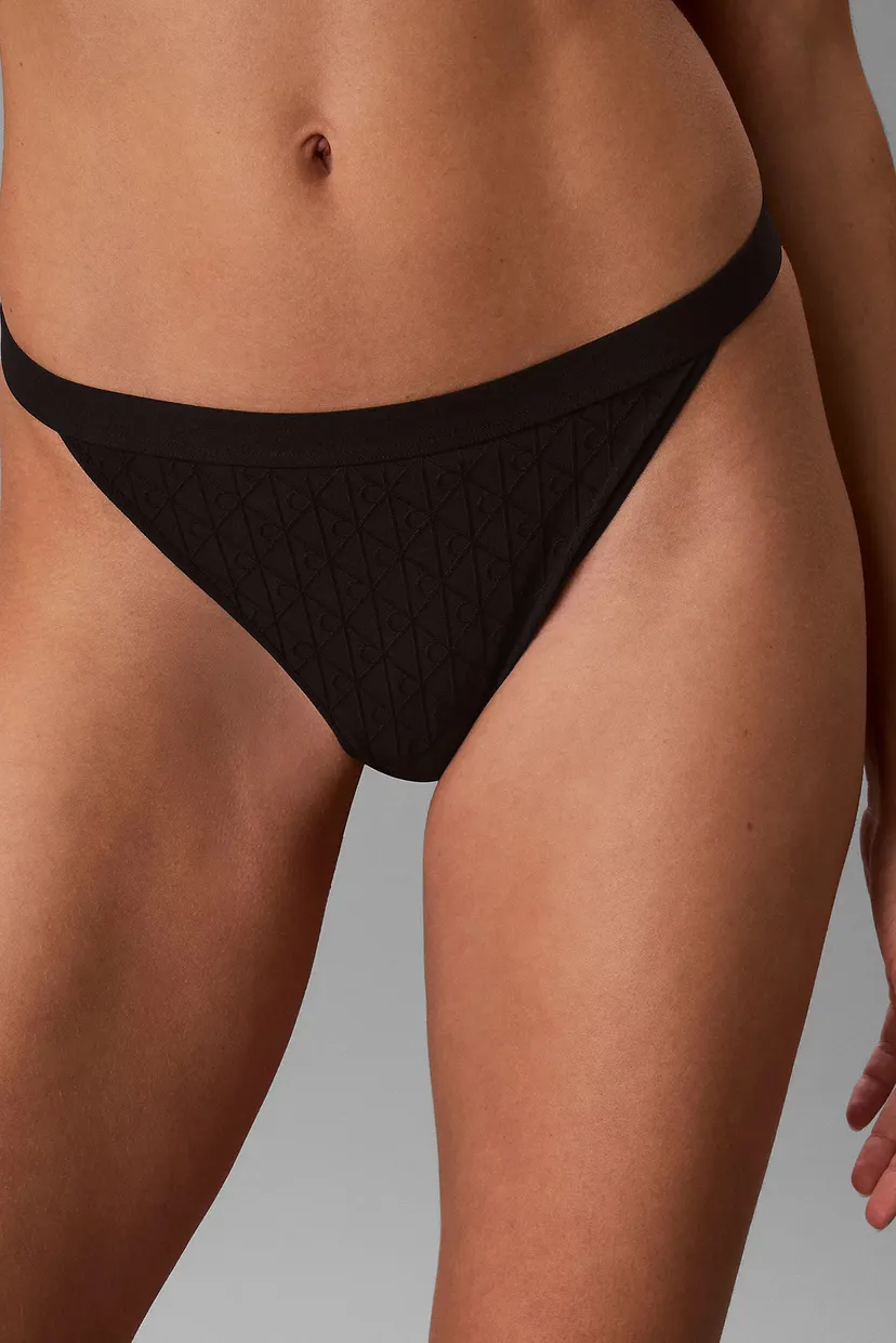 Pantaloni scurti/STRING THONG 5