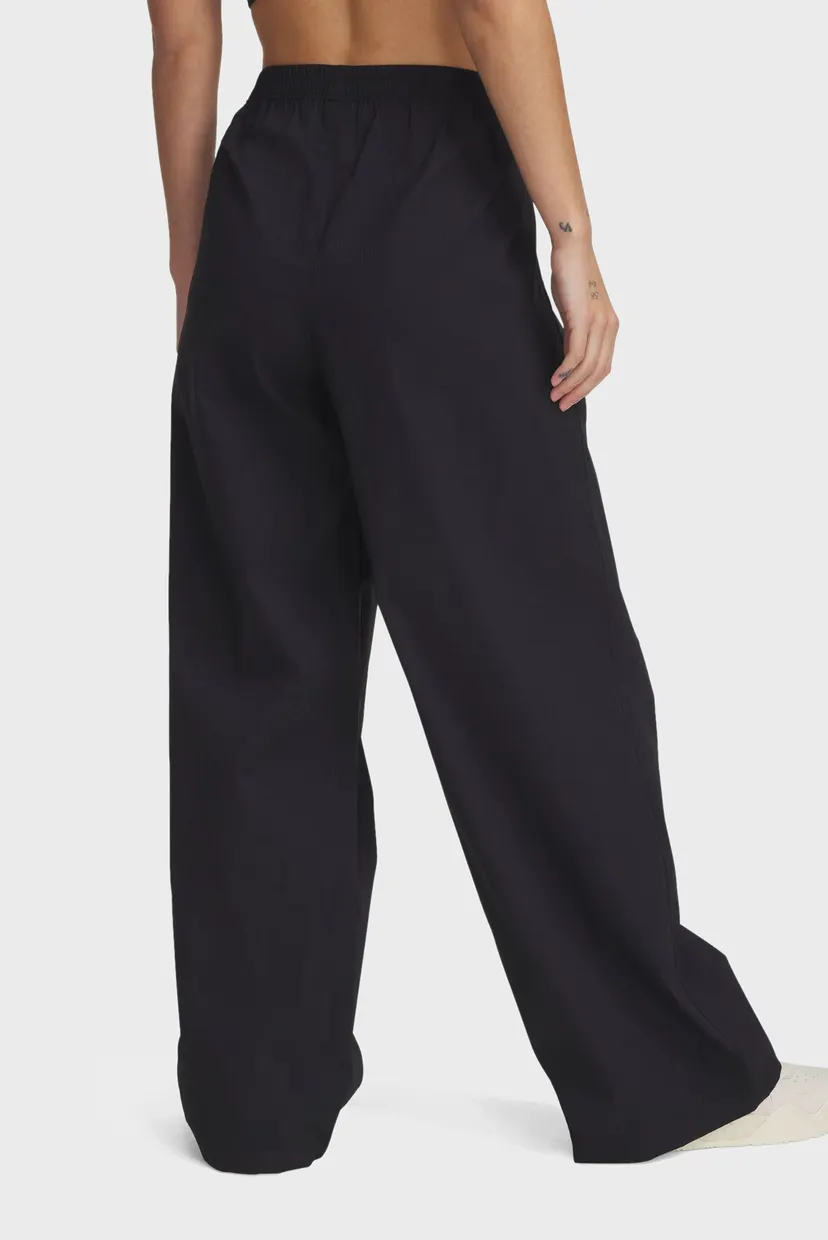 Pantaloni/UA Unstoppable Wvn Parachute 3