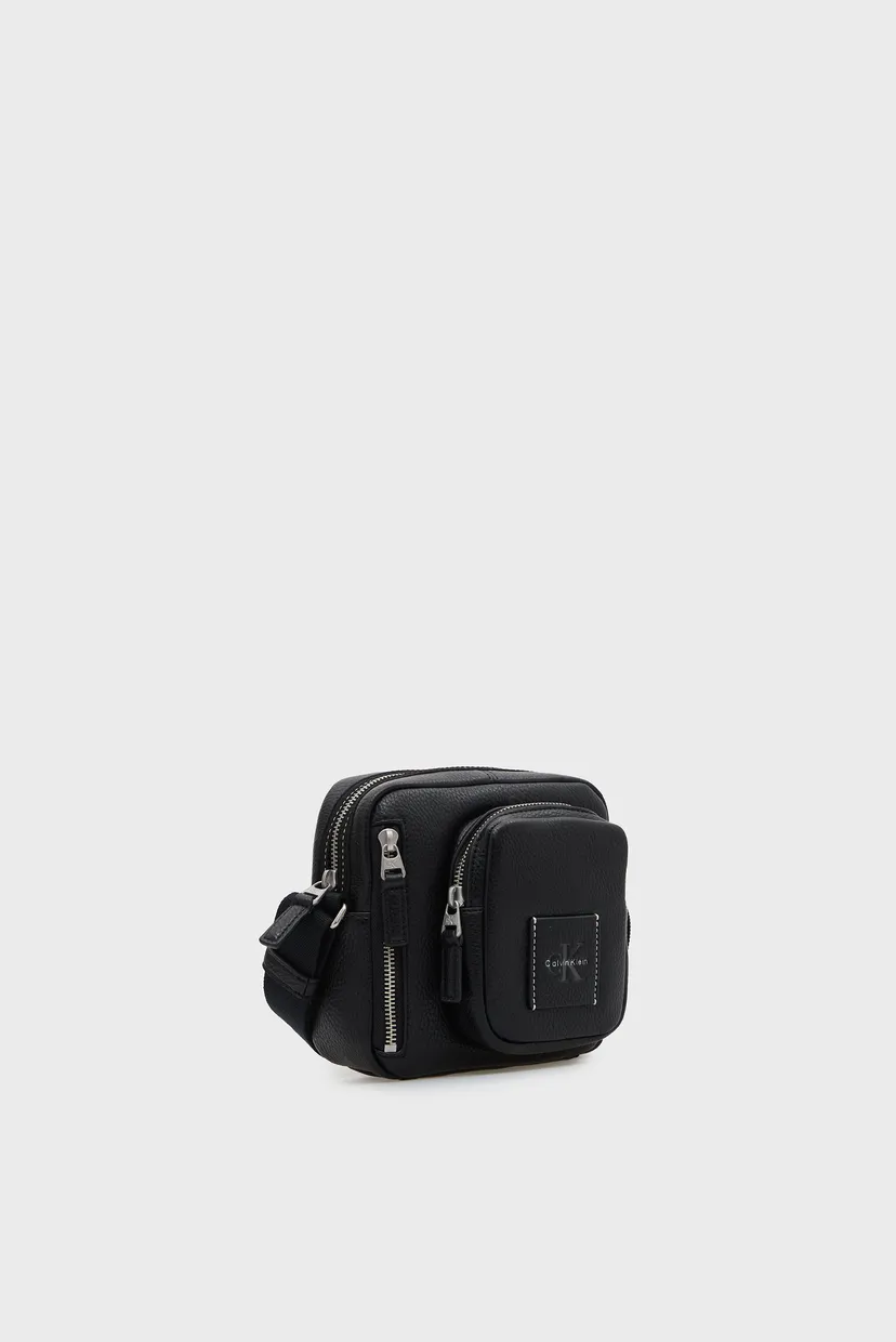 Sac/BOLD PEBBLE SQUARE CROSSBODY 3