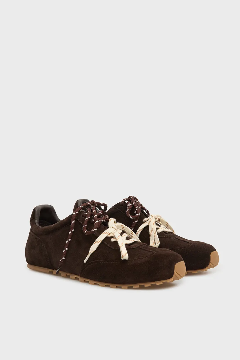 Adidași/Arlina 3