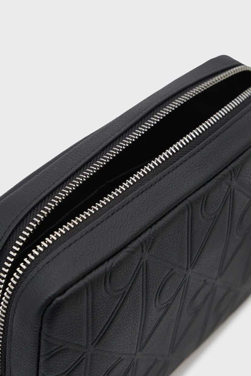 Кошелек/XL EMBLEM AOP EMBOSS POUCH W/H 5