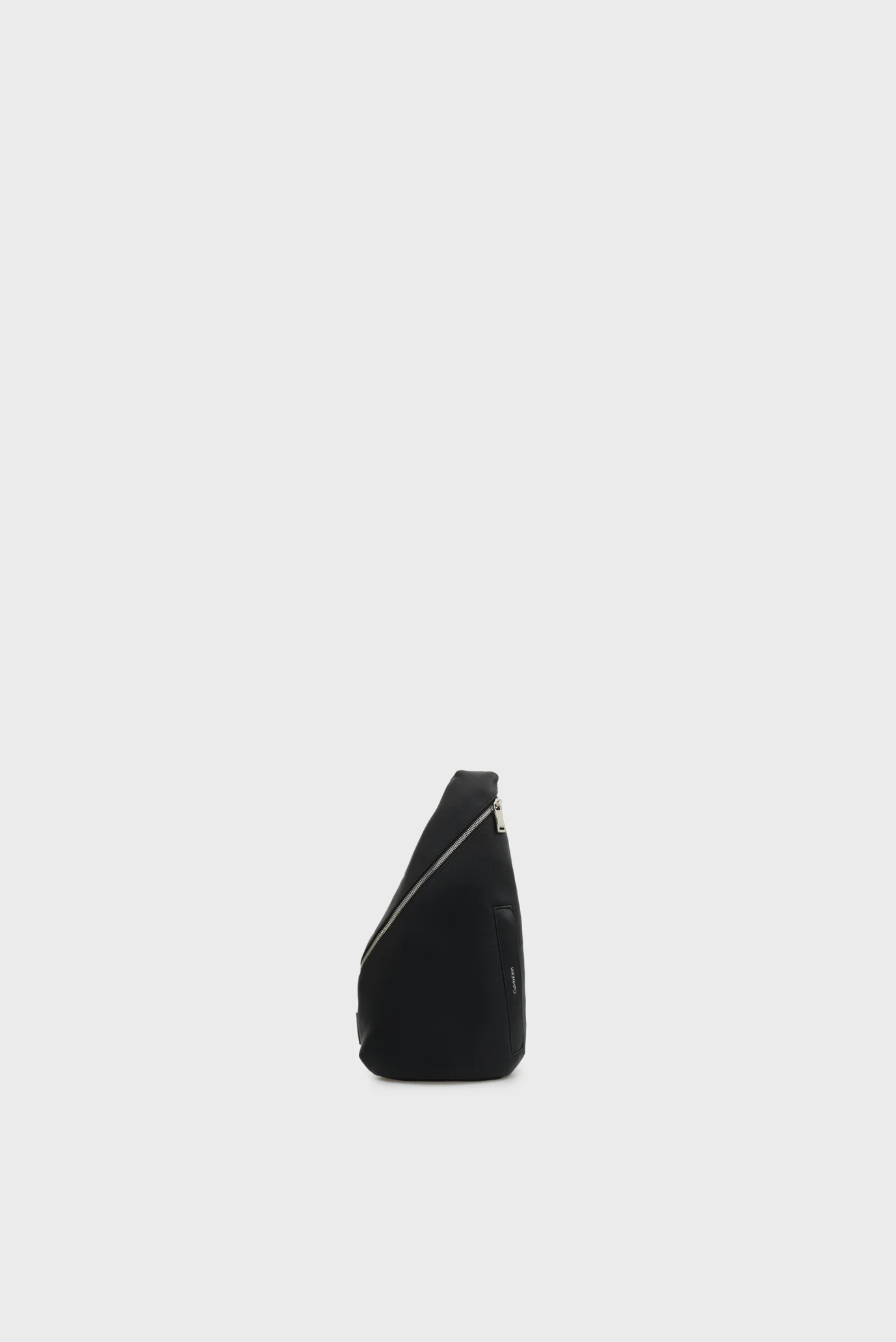 Sac/RAISED NS SLING Calvin Klein