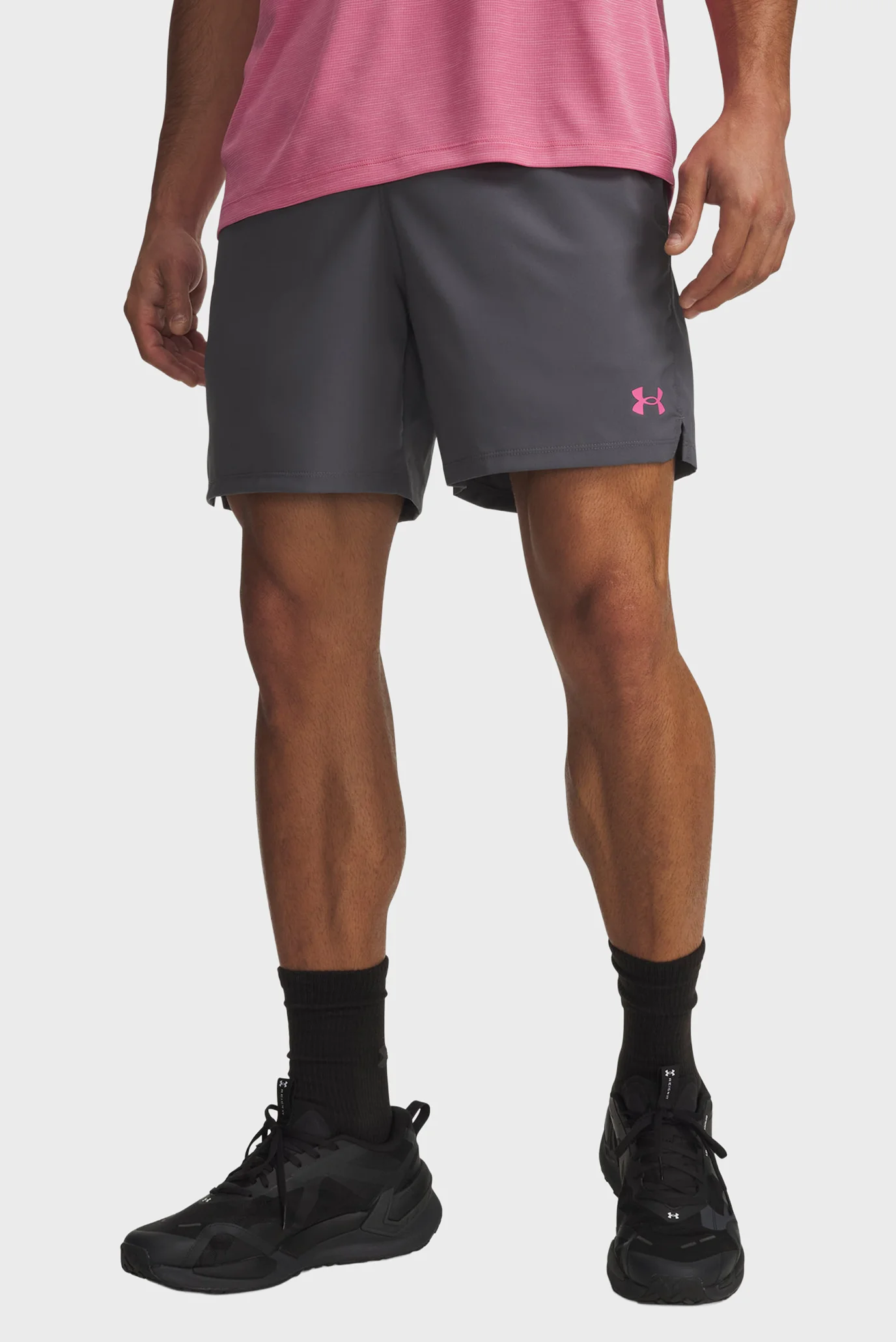 Șorturi Gri Pentru bărbați UA Vanish Wven Short 2.0 6in Under Armour